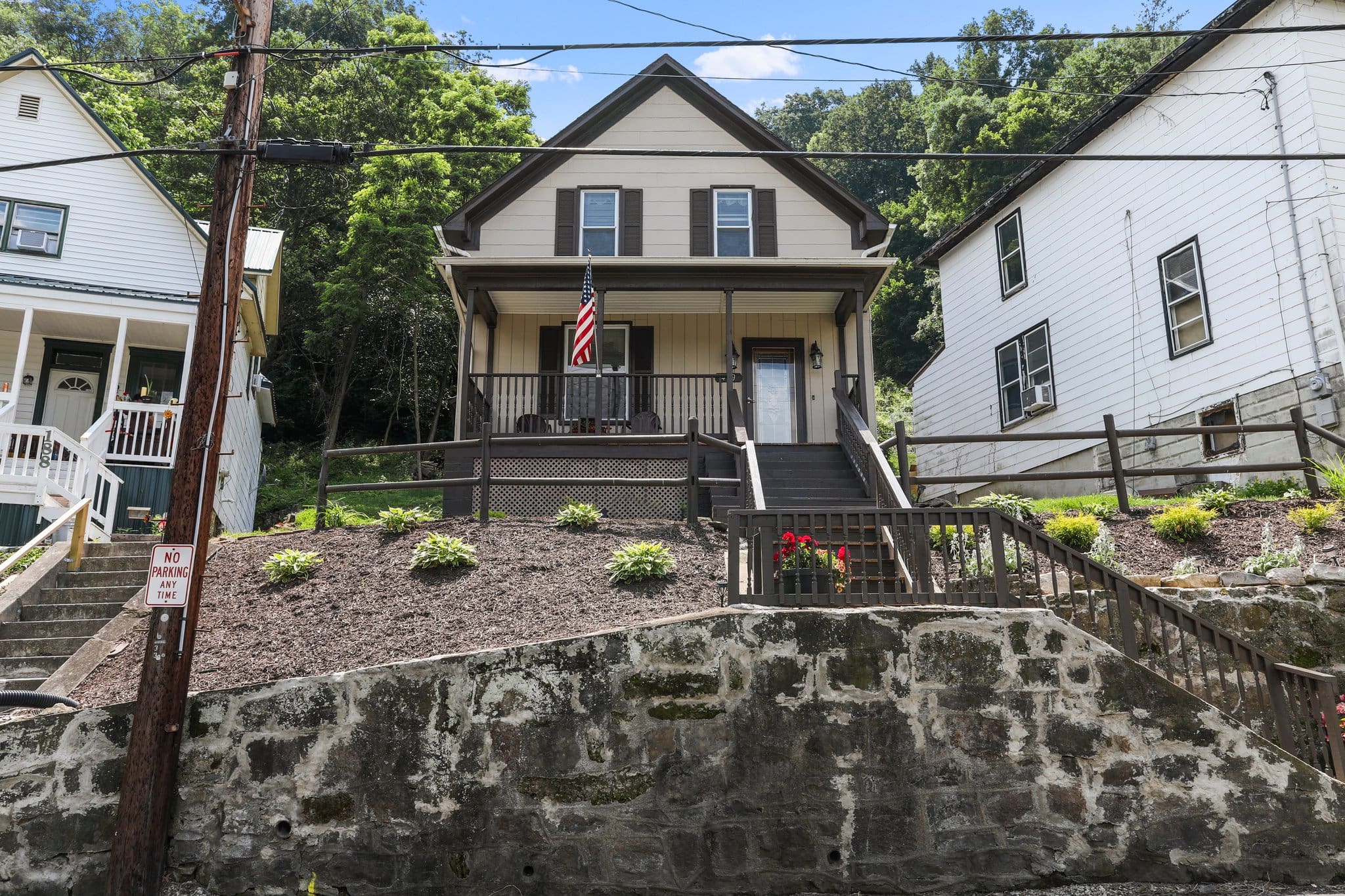 439 S MAIN ST RIDGELEY WV