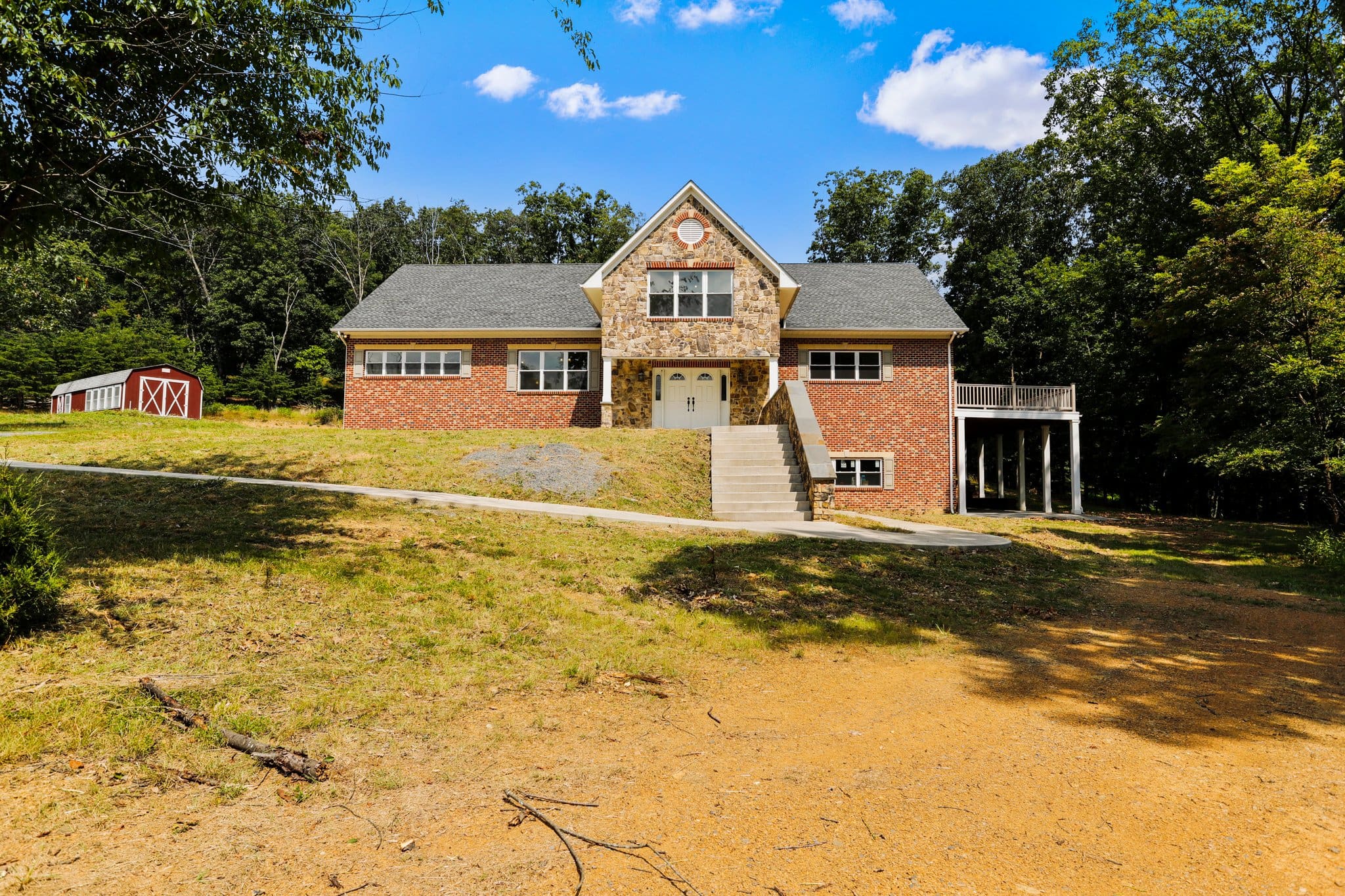 1675 QUIVEY’S COVE TRAIL ROMNEY WV