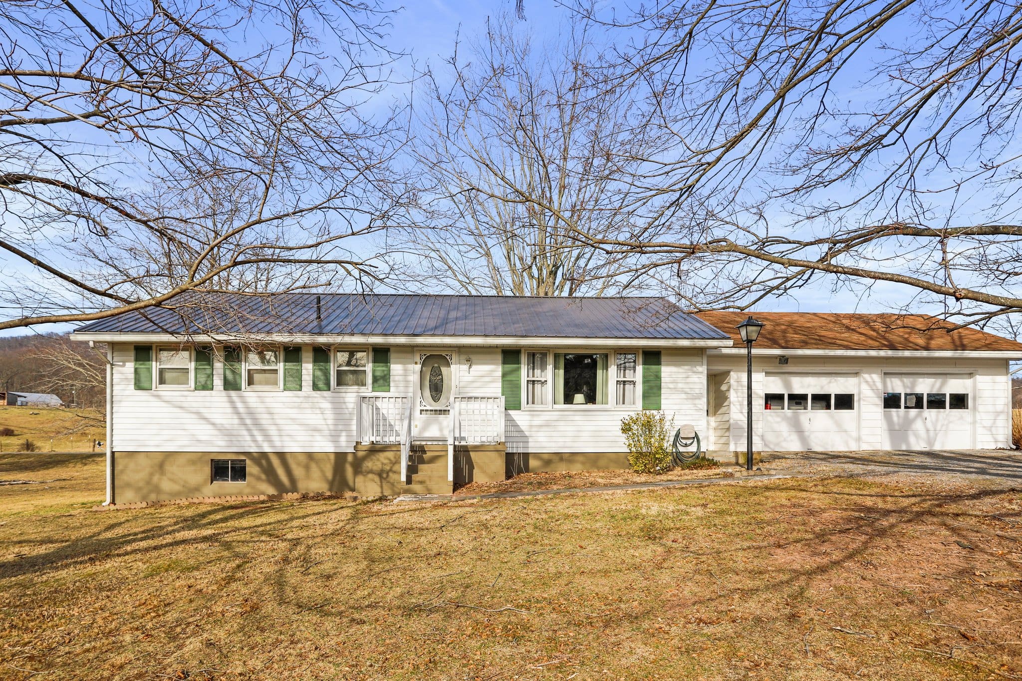 71 Strawberry Hill Dr Paw Paw WV 25434