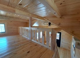 New – Kerns School Rd –  Log Cabin!
