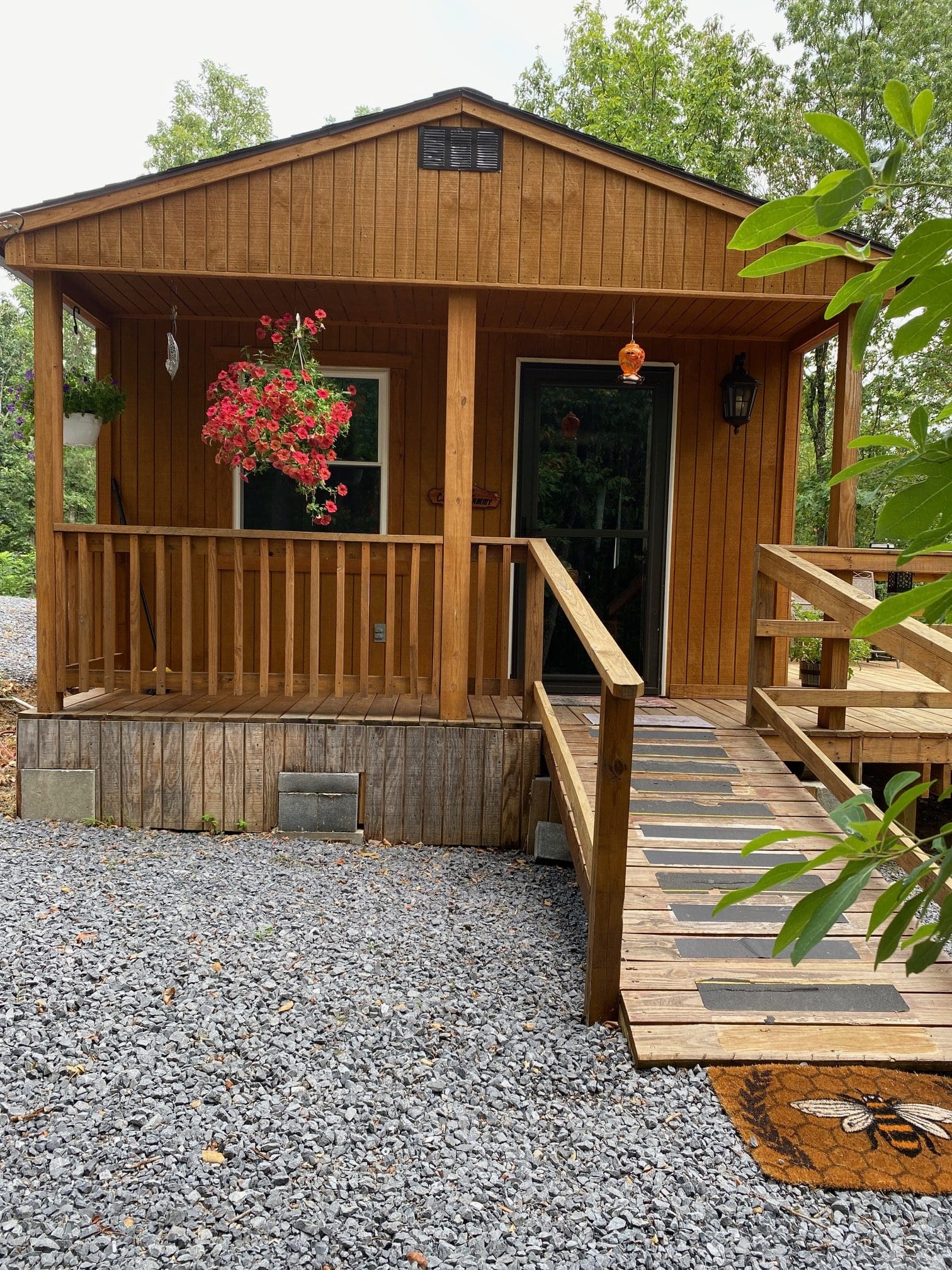 108 Dannys Rd, Delray, WV 26714