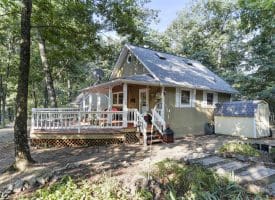 323 Cardinal Drive, Rio, WV 26704