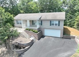 348 Ashland Dr, Ridgeley, WV 26753