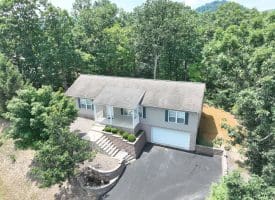 348 Ashland Dr, Ridgeley, WV 26753