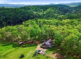 921 W Barnes Mill Dr, Romney, WV 26757