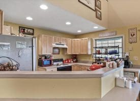 921 W Barnes Mill Dr, Romney, WV 26757