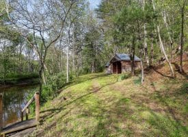 490 Janesa Dr, Augusta, WV 26704