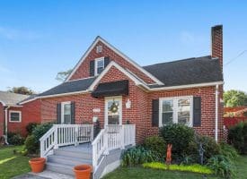 310 N High St N, Romney, WV 26757