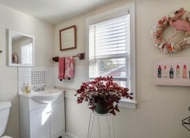 310 N High St N, Romney, WV 26757