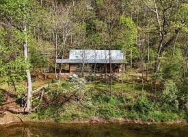 490 Janesa Dr, Augusta, WV 26704