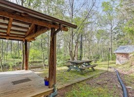 490 Janesa Dr, Augusta, WV 26704
