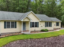 125 Hidden Springs Ct, Slanesville, WV 25444