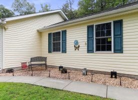 125 Hidden Springs Ct, Slanesville, WV 25444