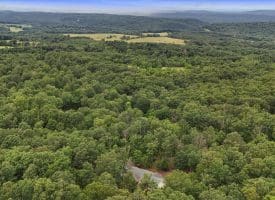 125 Hidden Springs Ct, Slanesville, WV 25444