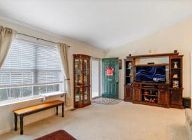 125 Hidden Springs Ct, Slanesville, WV 25444