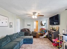 152 School St, Romney, WV 26757