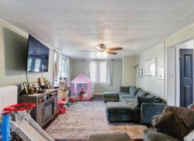 152 School St, Romney, WV 26757