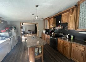 967 Winchester St, Paw Paw, WV 265434