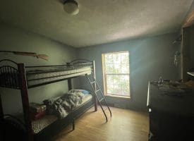 967 Winchester St, Paw Paw, WV 265434