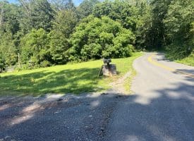 967 Winchester St, Paw Paw, WV 265434