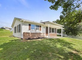 31 E Ridge Loop Rd, Romney, WV 26757