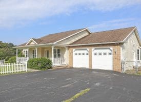 47 Perry Lane, Slanesville, WV 25444