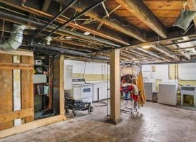 327 N High St, Romney, WV 26757