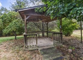 178 Fossil Ln, Delray, WV 26714
