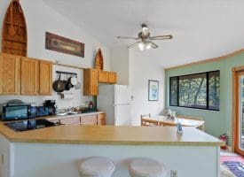 341 White Oak Trl, Paw Paw, WV 25434