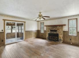 178 Fossil Ln, Delray, WV 26714
