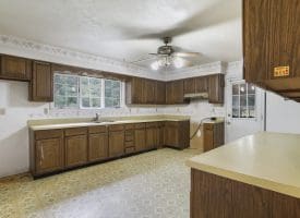 178 Fossil Ln, Delray, WV 26714