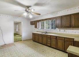 178 Fossil Ln, Delray, WV 26714