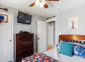 62 Redhaven Dr, Romney, WV 26757