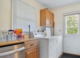 201 Rebel Hill Dr, Augusta, WV 26704