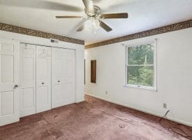 178 Fossil Ln, Delray, WV 26714