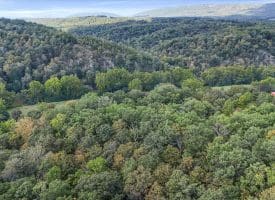 341 White Oak Trl, Paw Paw, WV 25434
