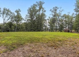 201 Rebel Hill Dr, Augusta, WV 26704