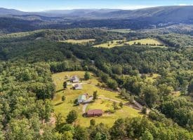 201 Rebel Hill Dr, Augusta, WV 26704