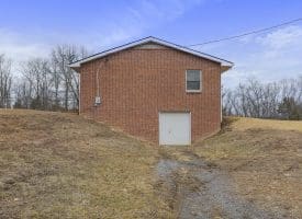 201 Rebel Hill Dr, Augusta, WV 26704