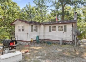 2370 Kerns School Rd, Springfield, WV 26763