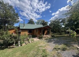 1194 Feller Dr, Levels, WV 25431