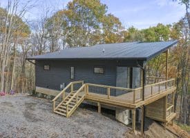 933 TIMBERLINE DR, LOST CITY, WV 26810