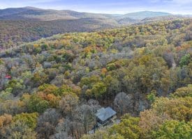 933 TIMBERLINE DR, LOST CITY, WV 26810