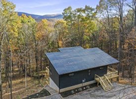 933 TIMBERLINE DR, LOST CITY, WV 26810