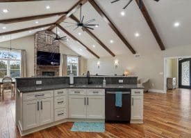 113N Lakewood Dr, Ridgeley, WV 26753