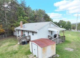 400 Wisteria Ridge Rd, Capon Bridge, WV 26711