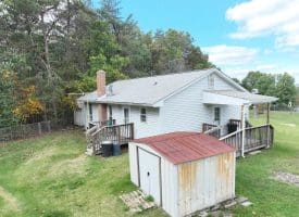 400 Wisteria Ridge Rd, Capon Bridge, WV 26711