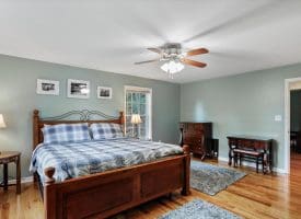 275 Monument Dr, Paw Paw, WV 25434