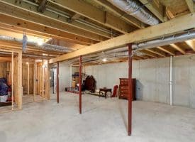 275 Monument Dr, Paw Paw, WV 25434