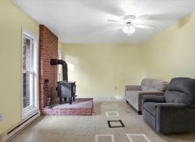 400 Wisteria Ridge Rd, Capon Bridge, WV 26711